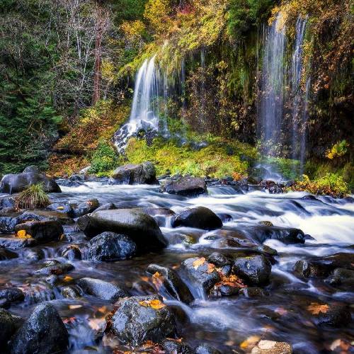  قلبم بد ویران شد مثل زلزله بم میگن خدا غمارو بهت هدیه میکنه